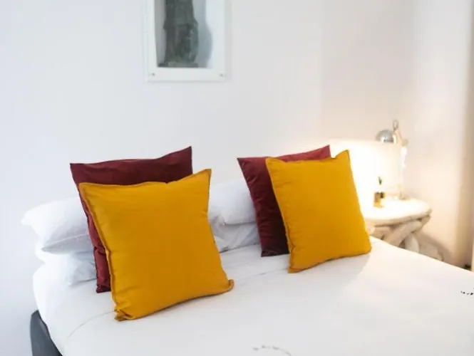 34 In Appartement Rome